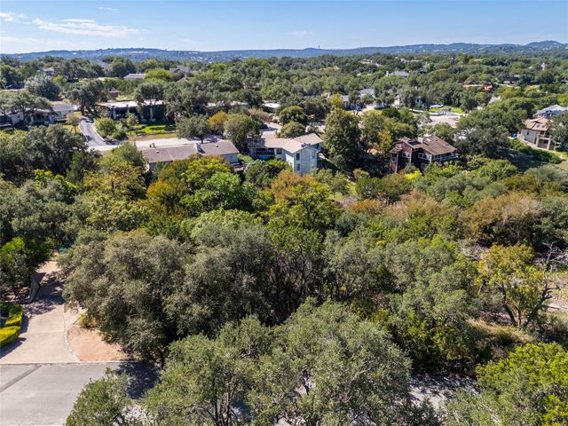 103 Firebird ST, Lakeway, TX 78734
