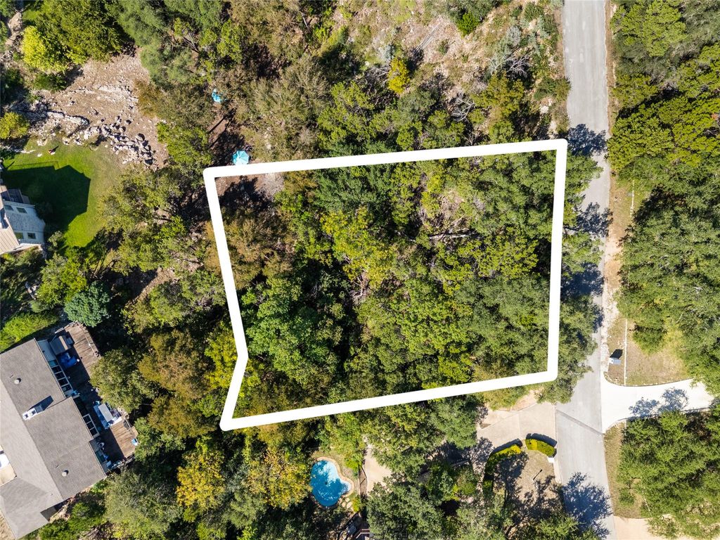 103 Firebird ST, Lakeway, TX 78734
