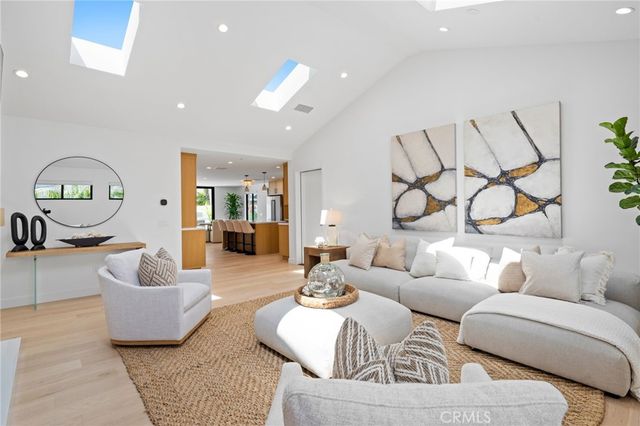 19261 Waterbury, Huntington Beach, CA 92646