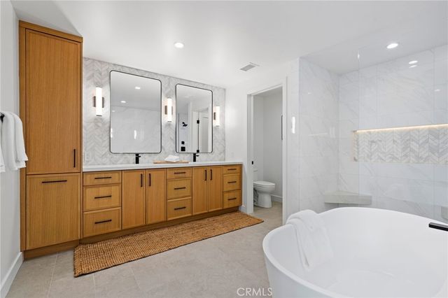 19261 Waterbury, Huntington Beach, CA 92646