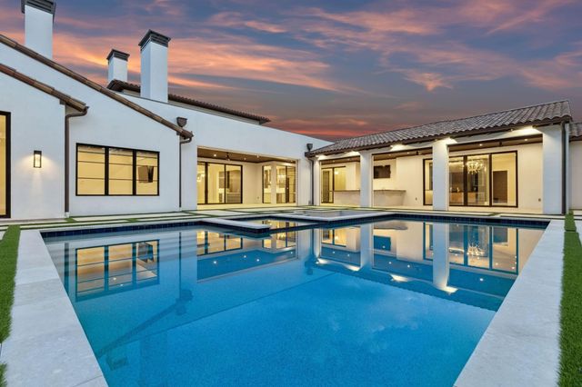 1609 Meandering Way Drive, Westlake, TX 76262