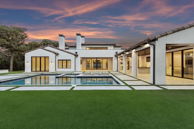 1609 Meandering Way Drive, Westlake, TX 76262