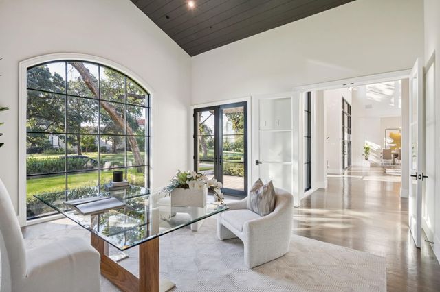 1609 Meandering Way Drive, Westlake, TX 76262