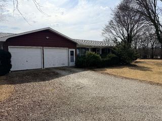 815 W Walnut Street, Oglesby, IL 61348