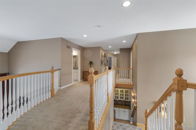 55453 Macintosh Court, Shelby Charter Township, MI 48316