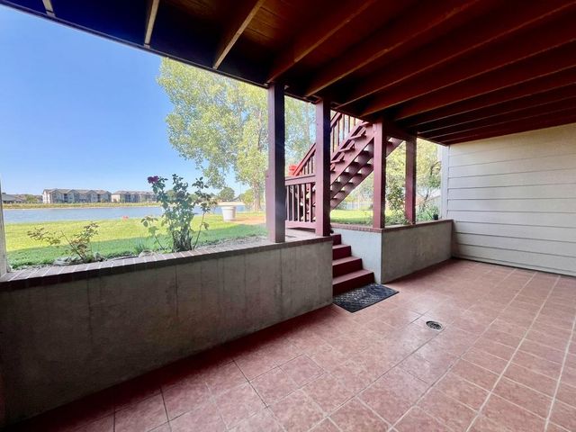 3125 N Ridge Port St, Wichita, KS 67205