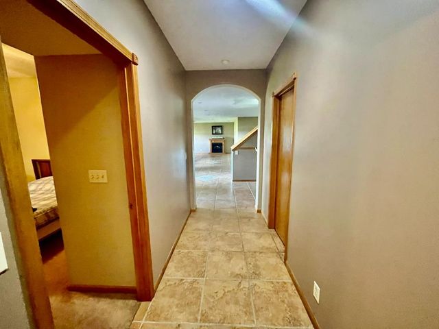 3125 N Ridge Port St, Wichita, KS 67205