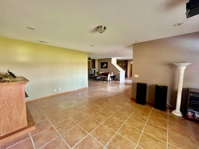 3125 N Ridge Port St, Wichita, KS 67205