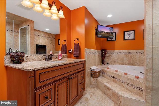 803 KARYLOU CIR, Kingsville, MD 21087