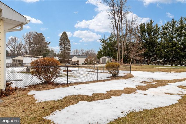 803 KARYLOU CIR, Kingsville, MD 21087