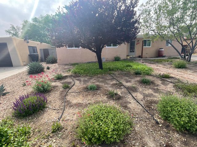605 Sandler Drive NE, Albuquerque, NM 87123