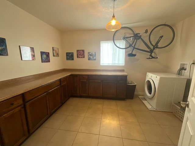 605 Sandler Drive NE, Albuquerque, NM 87123