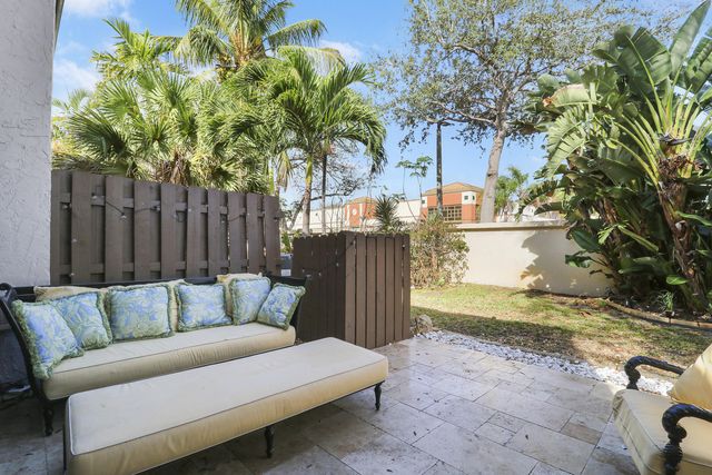 4801 NW 2nd Avenue 101, Boca Raton, FL 33431