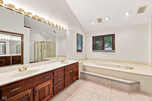 4962 Fieldstone Trail, Indianapolis, IN 46254