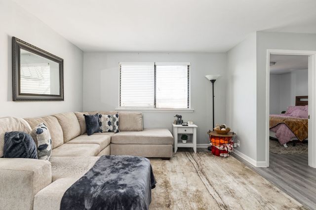 6680 Charlotte Pike Apt D13, Nashville, TN 37209