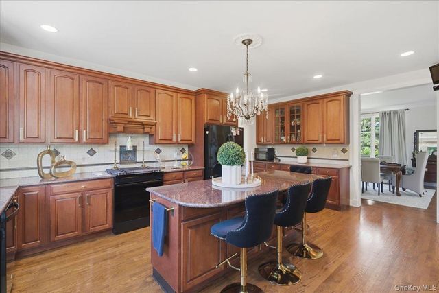 2 Mercedes Court, Patchogue, NY 11772