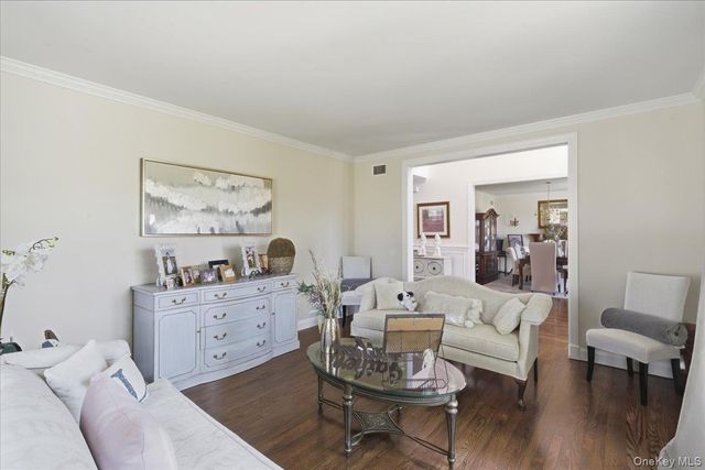 2 Mercedes Court, Patchogue, NY 11772