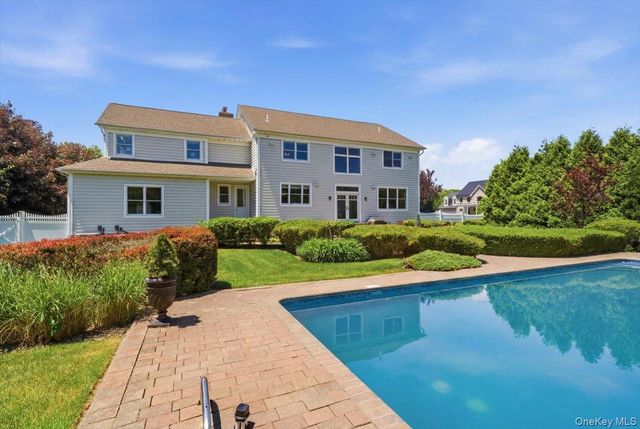 2 Mercedes Court, Patchogue, NY 11772