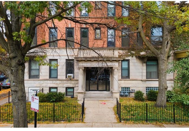 856 W George Street 2, Chicago, IL 60657