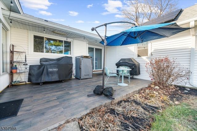 10 Belvidere Ave, Clinton Twp., NJ 08809