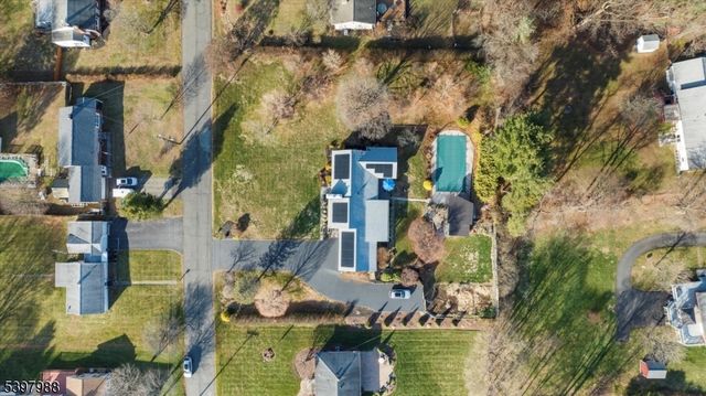 10 Belvidere Ave, Clinton Twp., NJ 08809