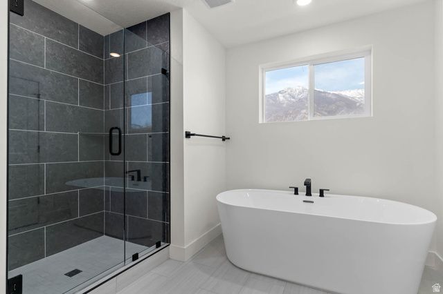 2237 E PARKSIDE CIR, South Ogden, UT 84403