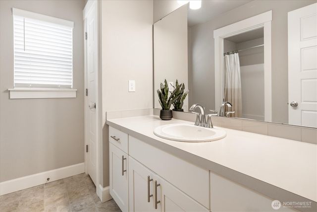 27107 123rd Place SE, Kent, WA 98030