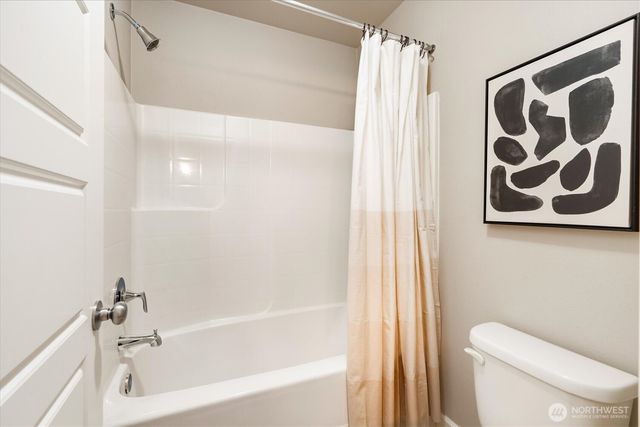 27107 123rd Place SE, Kent, WA 98030