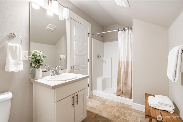 27107 123rd Place SE, Kent, WA 98030