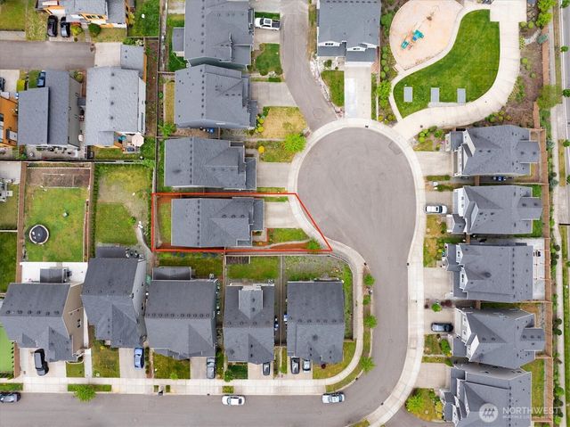 27107 123rd Place SE, Kent, WA 98030