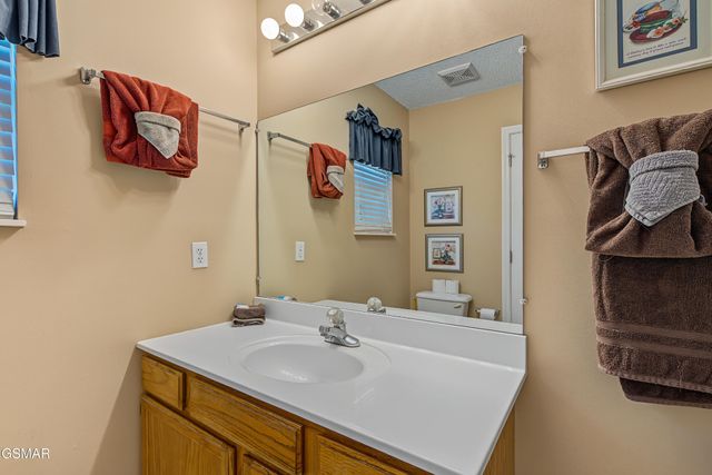 322 Creekwalk Boulevard, Pigeon Forge, TN 37863