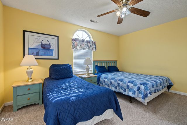 322 Creekwalk Boulevard, Pigeon Forge, TN 37863