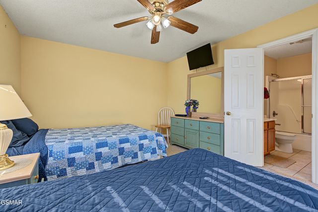 322 Creekwalk Boulevard, Pigeon Forge, TN 37863