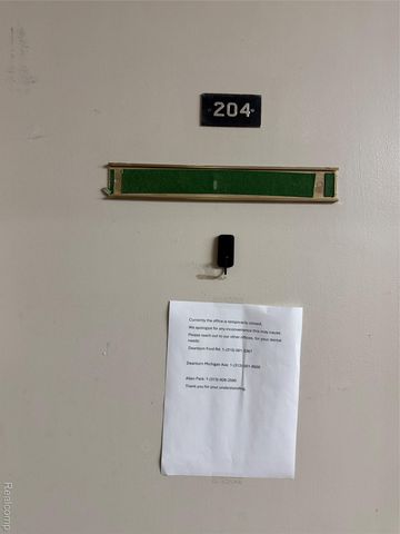 2021 Monroe Street 204-206, Dearborn, MI 48124