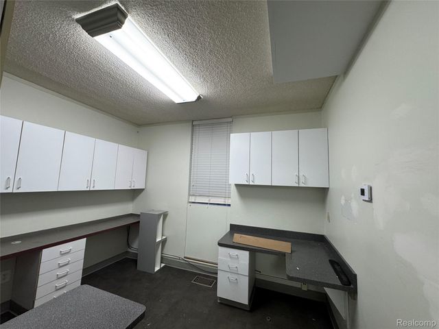 2021 Monroe Street 204-206, Dearborn, MI 48124