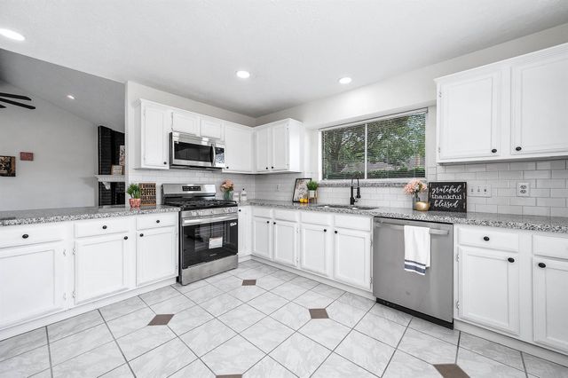 13407 Wells River Drive, Houston, TX 77041