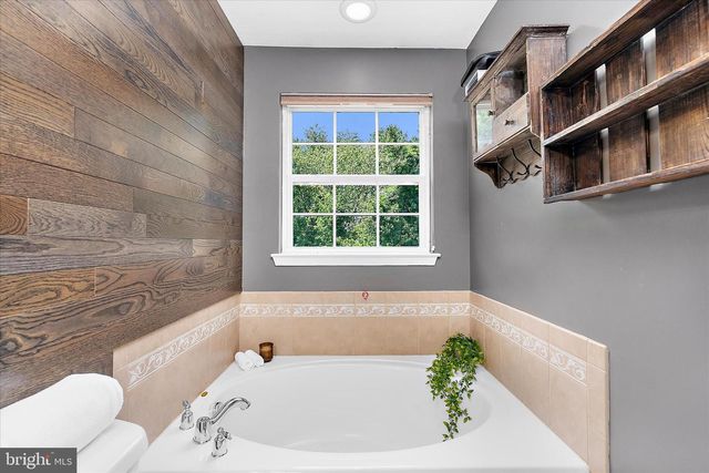 7214 MOCKINGBIRD CIR, Glen Burnie, MD 21060