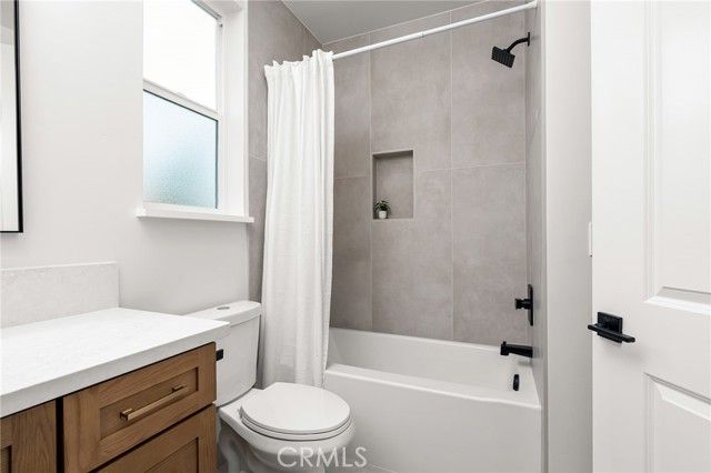 2207 De Mille Road, Paradise, CA 95969