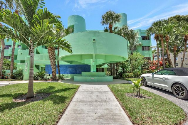 5884 Morningstar Circle 201, Delray Beach, FL 33484