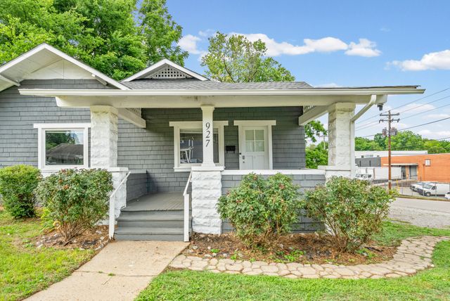 927 Crossland Ave, Clarksville, TN 37040