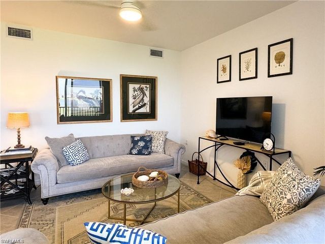 5651 Double Eagle CIR 4323, Ave Maria, FL 34142