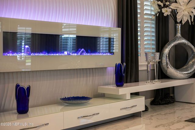 8135 WEKIVA Way, Jacksonville, FL 32256