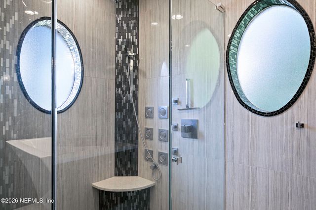 8135 WEKIVA Way, Jacksonville, FL 32256