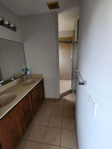 6097 United Street, West Palm Beach, FL 33411