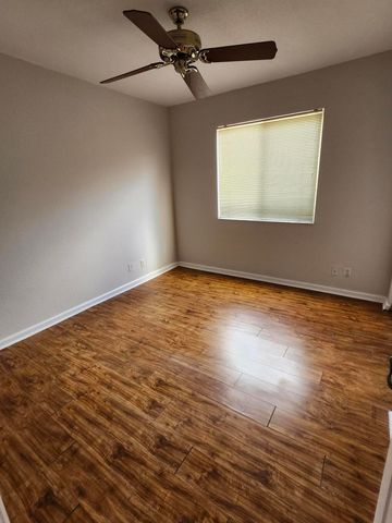 6097 United Street, West Palm Beach, FL 33411