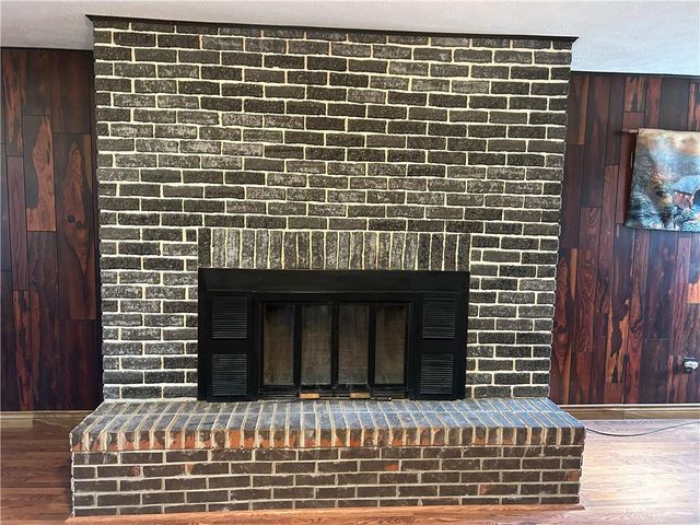 1045 Yale Road, Mapleton, KS 66754