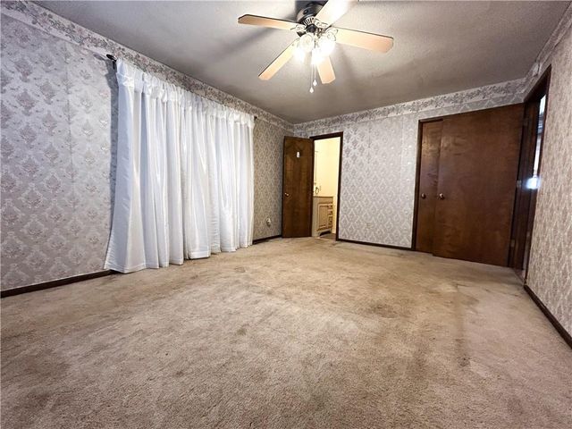 1045 Yale Road, Mapleton, KS 66754