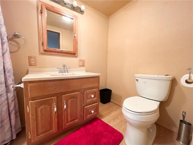 1045 Yale Road, Mapleton, KS 66754