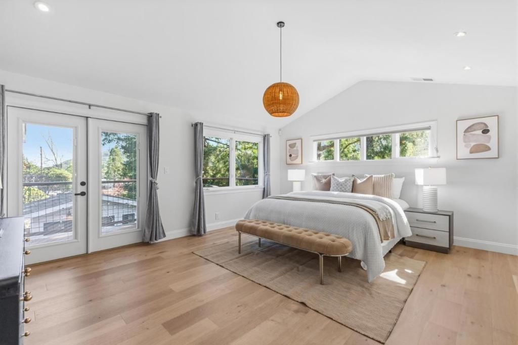 Image 20 of property listing at 6 Valencia Road, Orinda, CA 94563