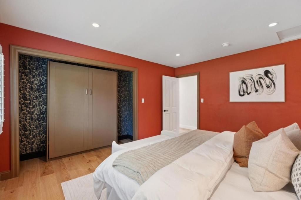 Image 28 of property listing at 6 Valencia Road, Orinda, CA 94563